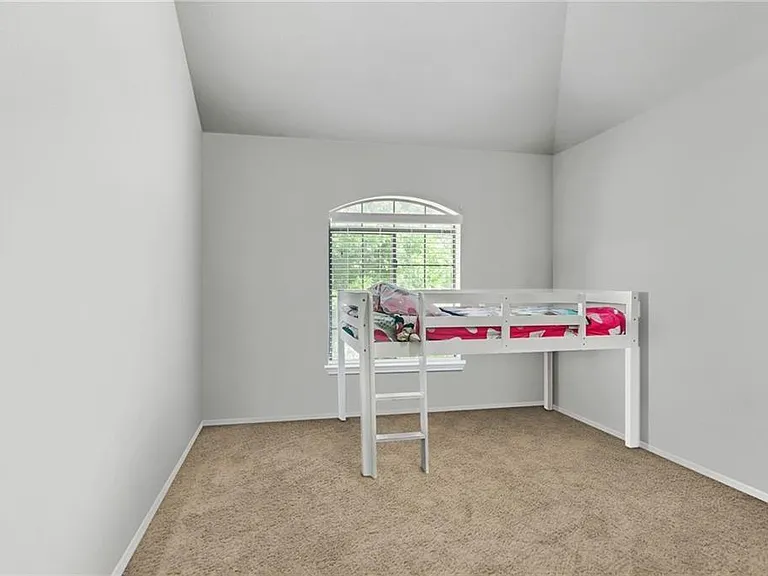 3418 Castleton Dr — Photo 26