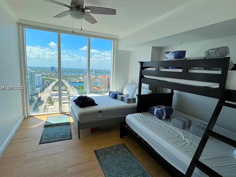 16699 Collins Ave #3808 — Photo 9