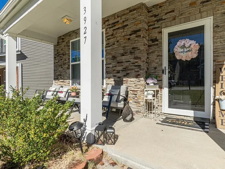 3927 Massey Wood Trl — Photo 2