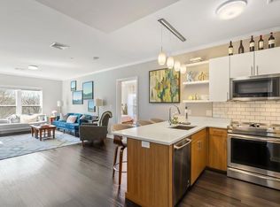 999 Hancock St UNIT 413, Quincy, MA 02169