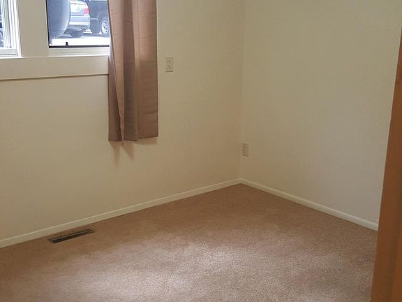 5th image of 205 S 19th Ave APT 4