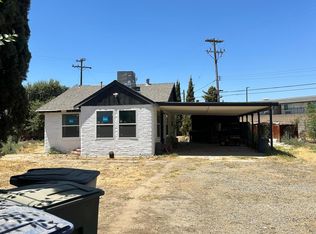1642 W Dennett Ave, Fresno, CA 93728