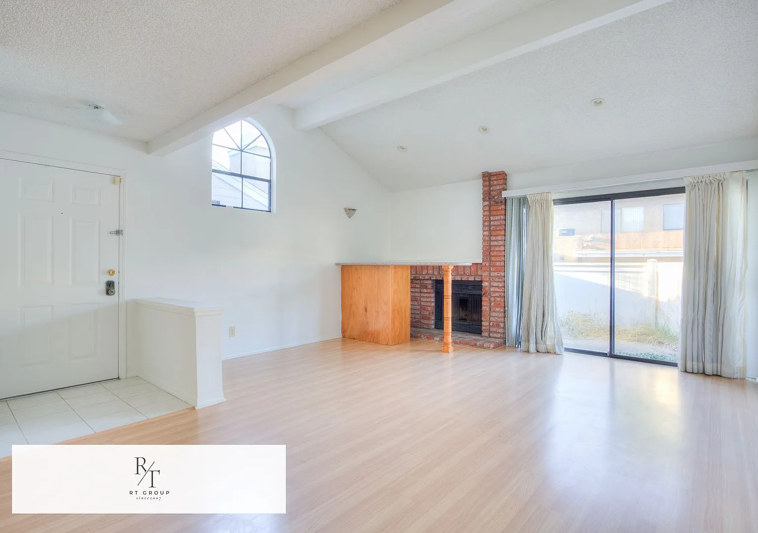 Spacious Hacienda Heights Townhome | 3 Bedrooms + 2.5 Bathrooms | Community Pool & Tennis — Photo 3