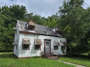 260 Ogden St, West Point, VA 23181