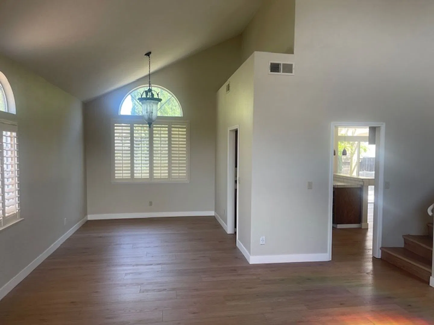 Browns Valley home with Inground pool — Photo 2