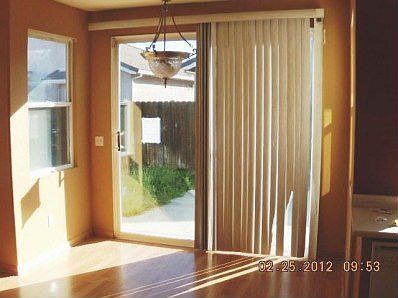 4th image of 3288 Summer Creek Dr