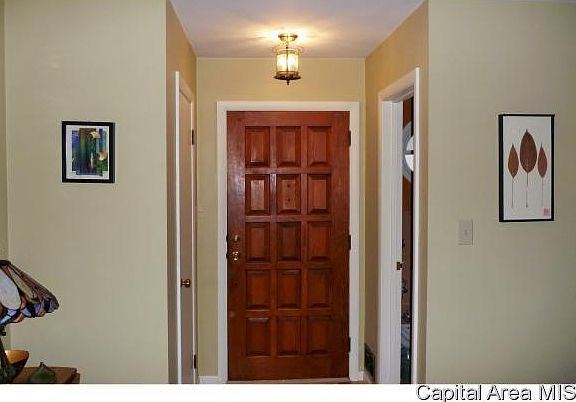 3rd image of 2039 N Broad St