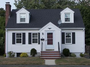 28 Dudley St, Saugus, MA 01906