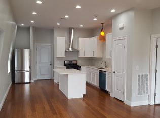 226 Dean St, Providence, RI 02903