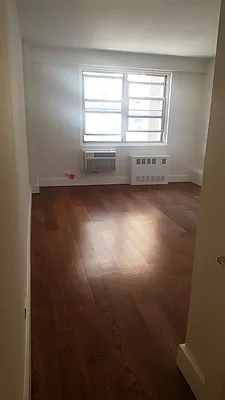 Rented by D S J Realty LLC | media 6