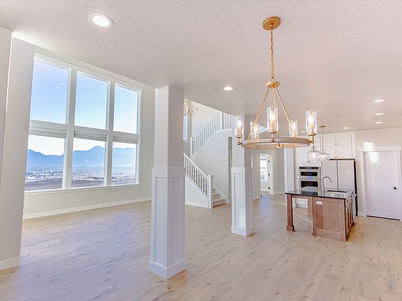 2nd image of 1148 N Highpass Dr