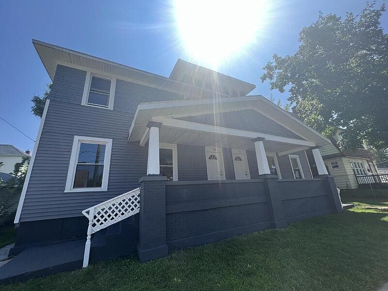 1st image of 740 Neland Ave SE