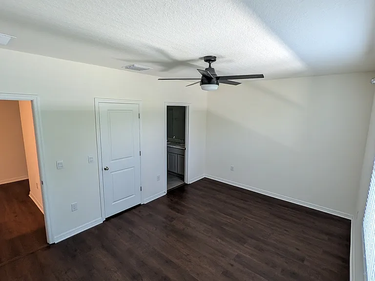 2926 Suncoast Plains Dr — Photo 23