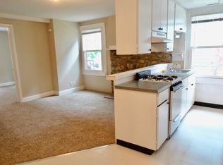 9925 SE Amherst St UNIT 4, Clackamas, OR 97015