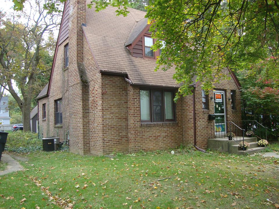 1st image of 518 Charles St