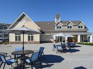 191 Beach Rd, Glencoe, IL 60022