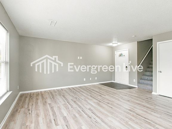 4th image of 2835 Redland Ln