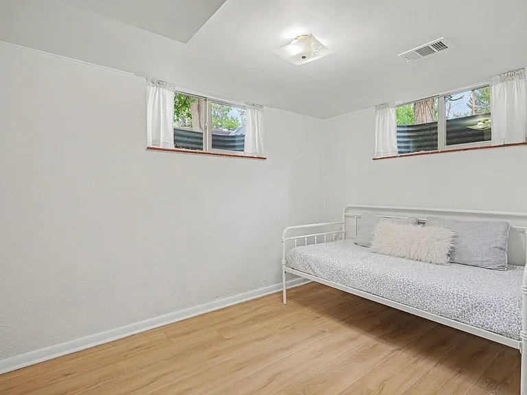 Lower level bonus room/office