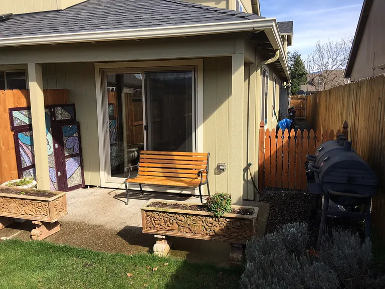 1484 Clearsprings Dr — Photo 19