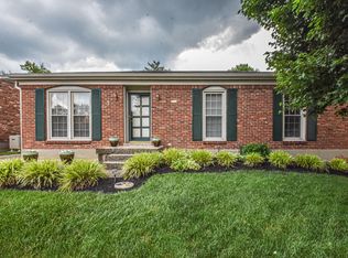 8407 Cloverport Dr, Louisville, KY 40228