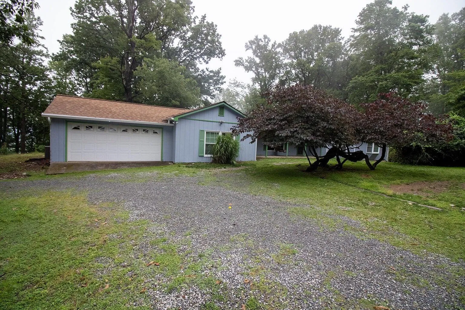 3 bed, 3.0 bath, 2710 sqft, $2,750 — Photo 1