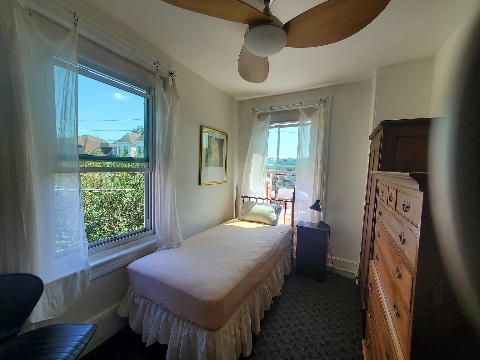 702 Washington St — Photo 1