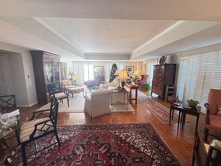 1829 Senate St #9C — Photo 8