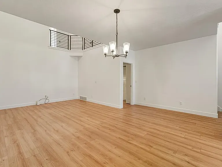 4543 W Watchmen Way S — Photo 16