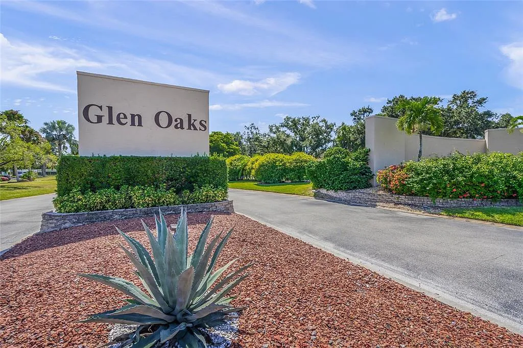 2 bed, 2.0 bath, 1372 sqft, $1,875 — Photo 3