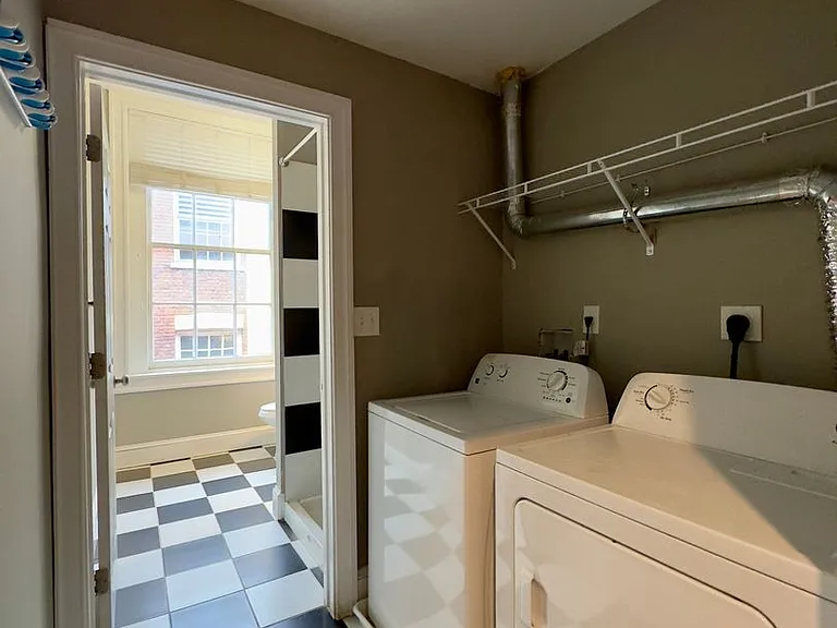 Apartment Units in Downtown, Baltimore, MD! — Photo 40