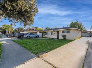 1883 S Reservoir St, Pomona, CA 91766