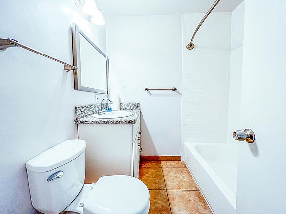 5th image of 17905 Crenshaw Blvd #3