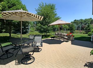 7434 Valhalla Dr, Maumee, OH 43537