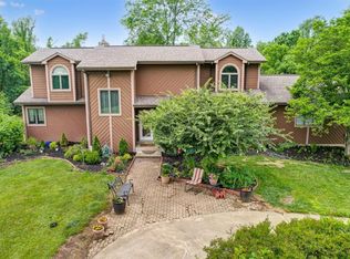 2940 Triplecrown Dr, North Bend, OH