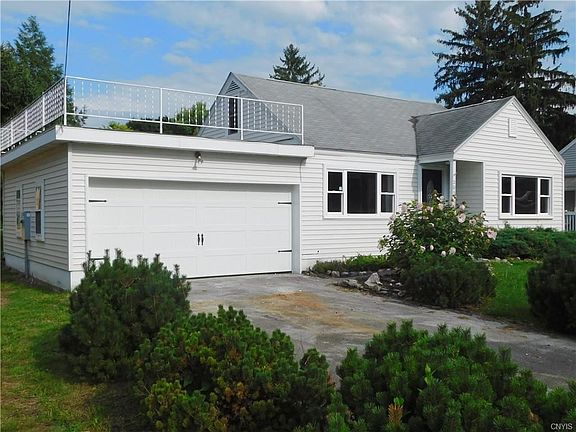 2nd image of 205 Brookside Dr