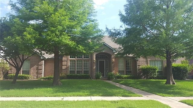 1st image of 2108 Ironside Dr