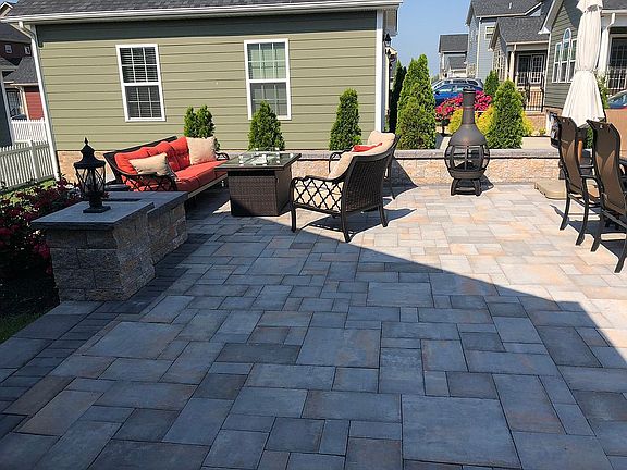 4th image of 12125 Manor Walk Dr