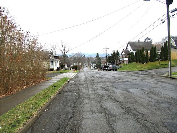 4th image of 144 N Baldwin St