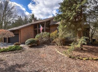 38 Onka Dr, Hillsborough, NJ 08844