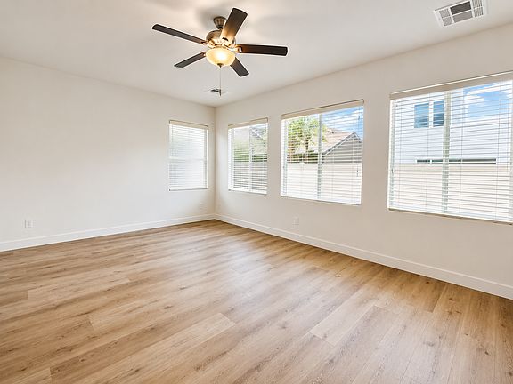 5th image of 9159 Brilliant Prairie Ct