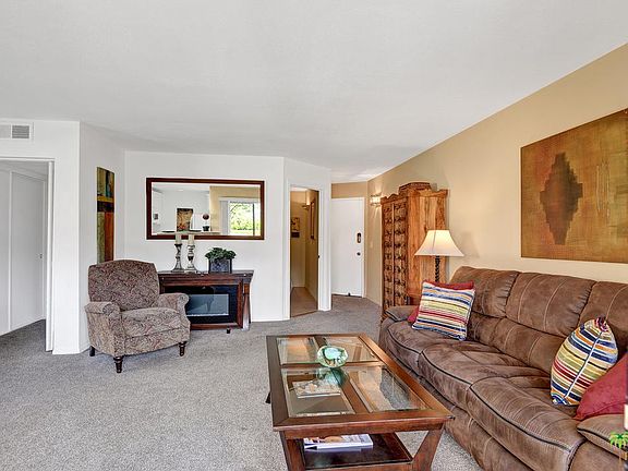 4th image of 5300 E Waverly Dr APT 4103