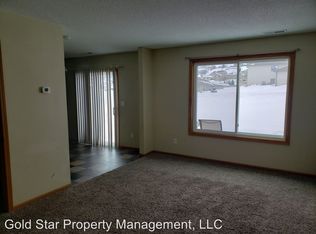 1316 Sorrento Cir, Bismarck, ND 58501