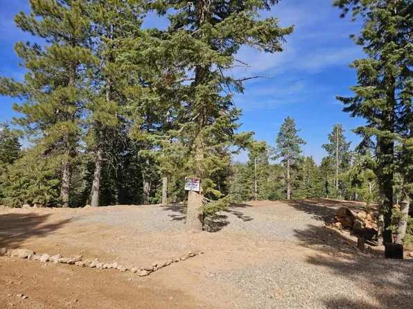 925 E Pioneer Rd, Alton, UT 84710