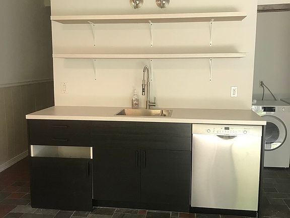 5th image of 433 10th St #1