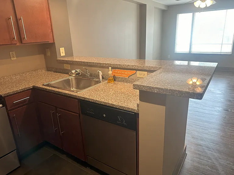 1735 Lake Ave #205 — Photo 23