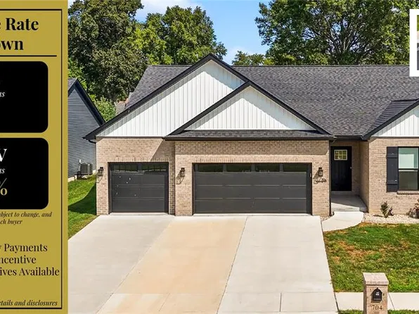 704 Mortar St, Mascoutah, IL 62258