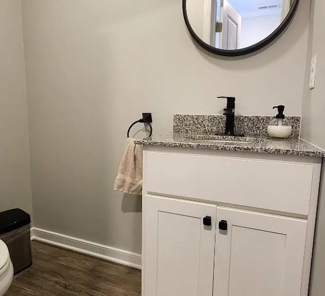 4 Joseph Dr — Photo 29
