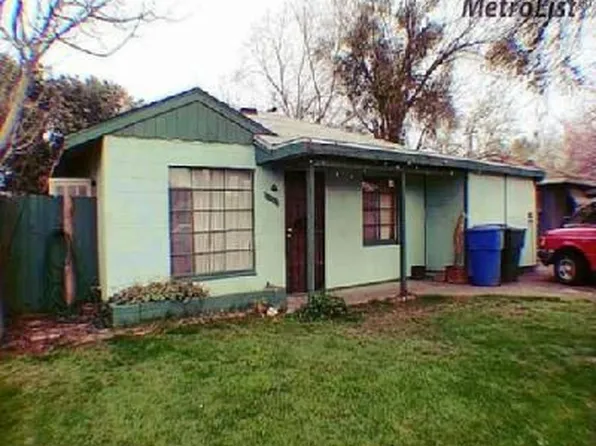 5351 Alcott Dr, Sacramento, CA 95820