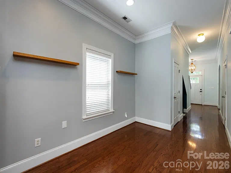 1937 Lela Ave — Photo 10