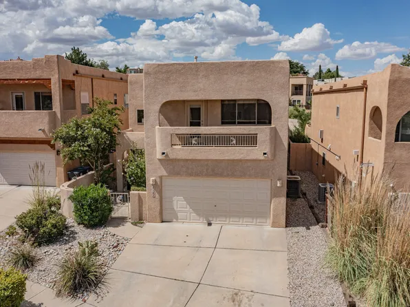 5147 Mirada Dr NW, Albuquerque, NM 87120